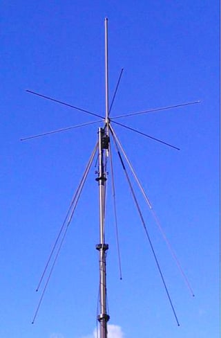 AD-17B-110 on STV mast.jpg